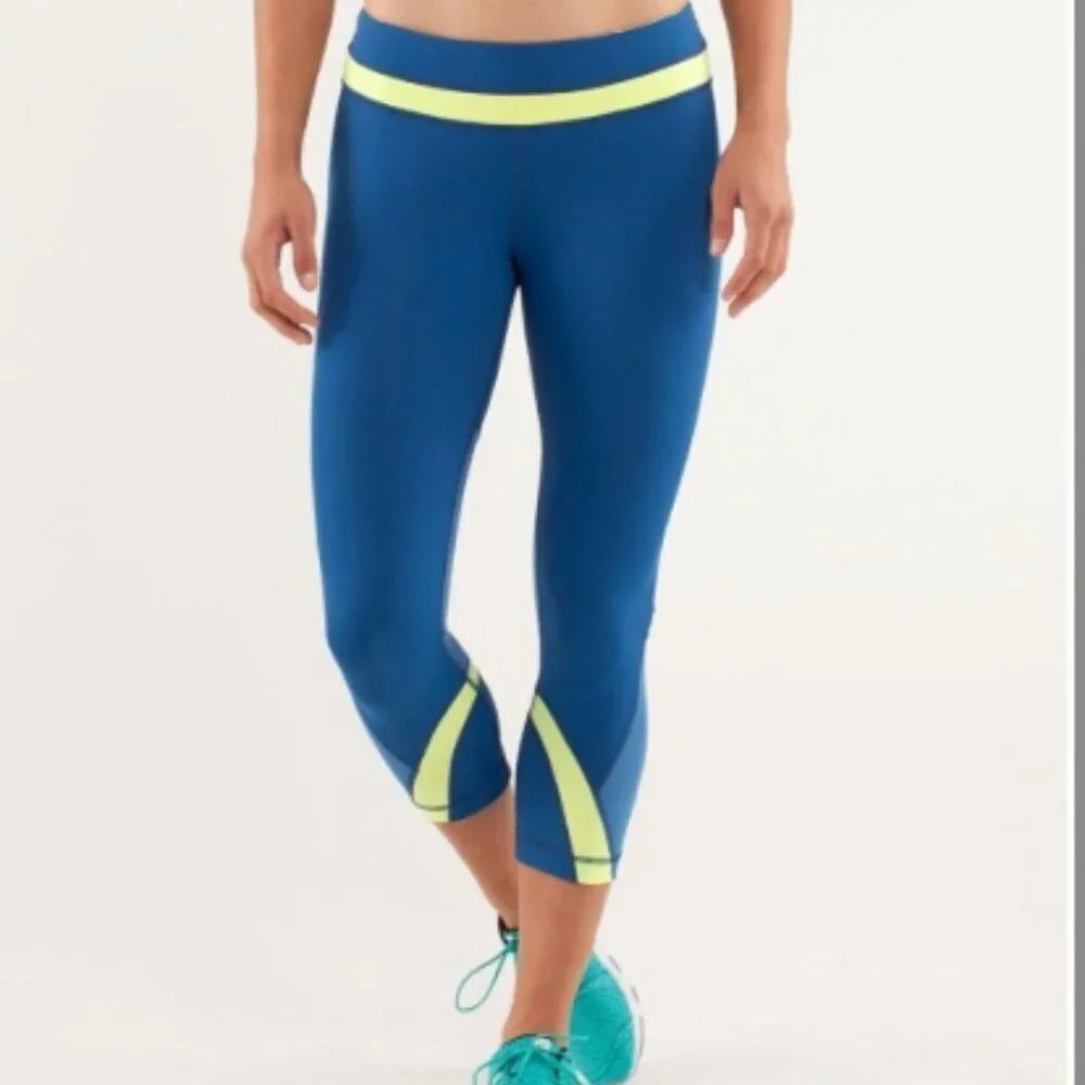 Like New! Lululemon Inspire Crop II - Limitless Blue / Clarity Yellow in Size 6